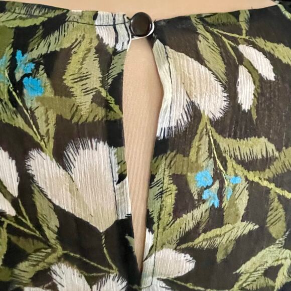 Bobeau Dark Floral Sheer Chiffon Blouse Size 1X Bohemian Flowy Casual Office - Picture 7 of 10